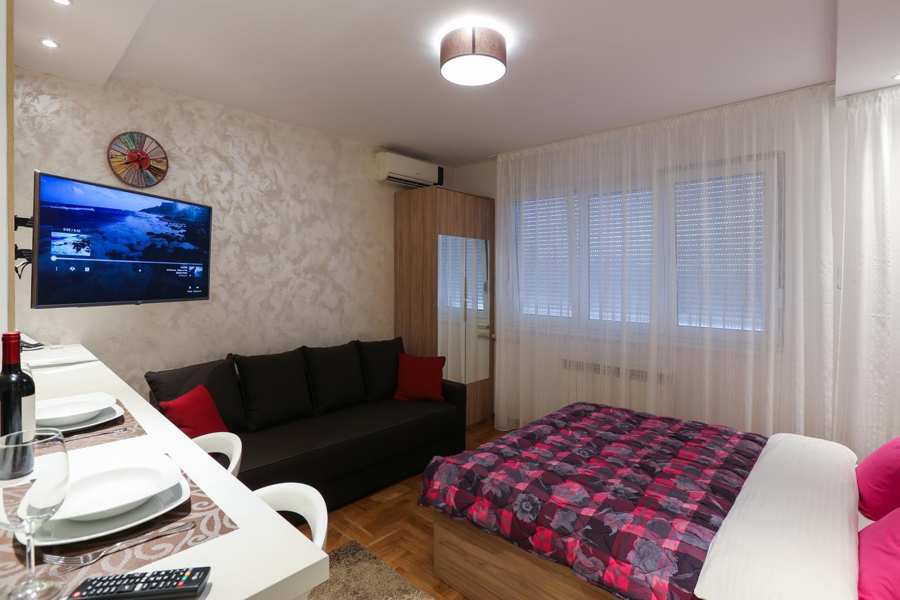 Apartment Promenada 30 Novi Sad Luaran gambar