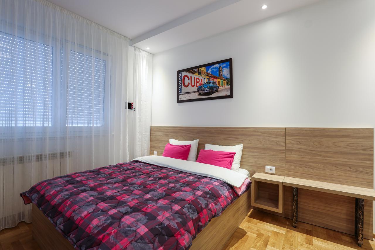 Apartment Promenada 30 Novi Sad Luaran gambar