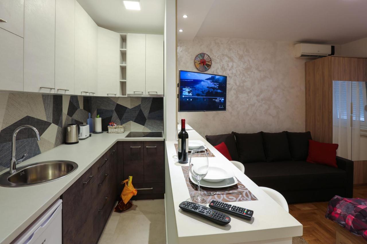 Apartment Promenada 30 Novi Sad Luaran gambar
