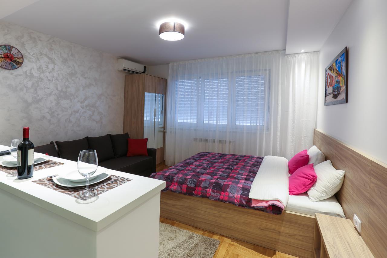 Apartment Promenada 30 Novi Sad Luaran gambar
